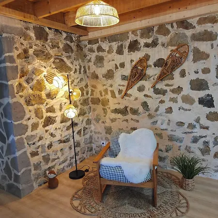 La Maisonnette Des Dômes Près Vulcania *
